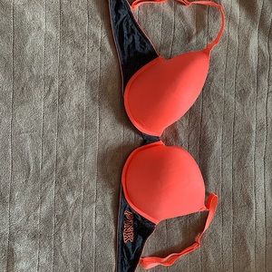 PINK Victoria’s Secret bra 36DD